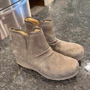 Dansko Taupe Suede Ankle Booties